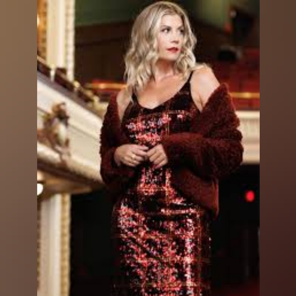 Deep Red Cropped Teddy Jacket - Picture 2 of 3